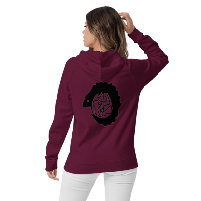 afroshop-online-ewe-symbol-anyigba-sese-bio-kapuzenpullover-burgunder-repräsentation